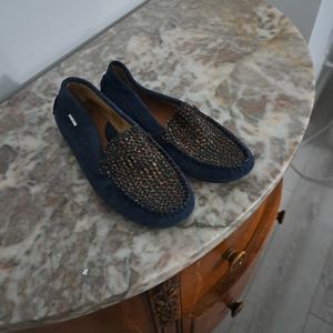 Fascani Kids Girls Blue Dress Shoes Size 33 (US 1.5) New Unboxed